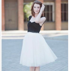 LIKE NEW Ivory Soft Tulle Skirt